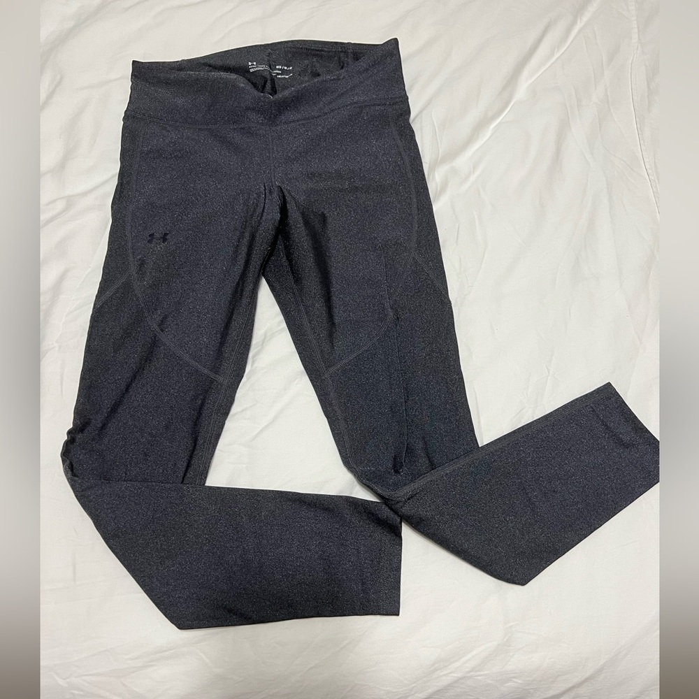 Under Armor, heat gear, fitted leggings